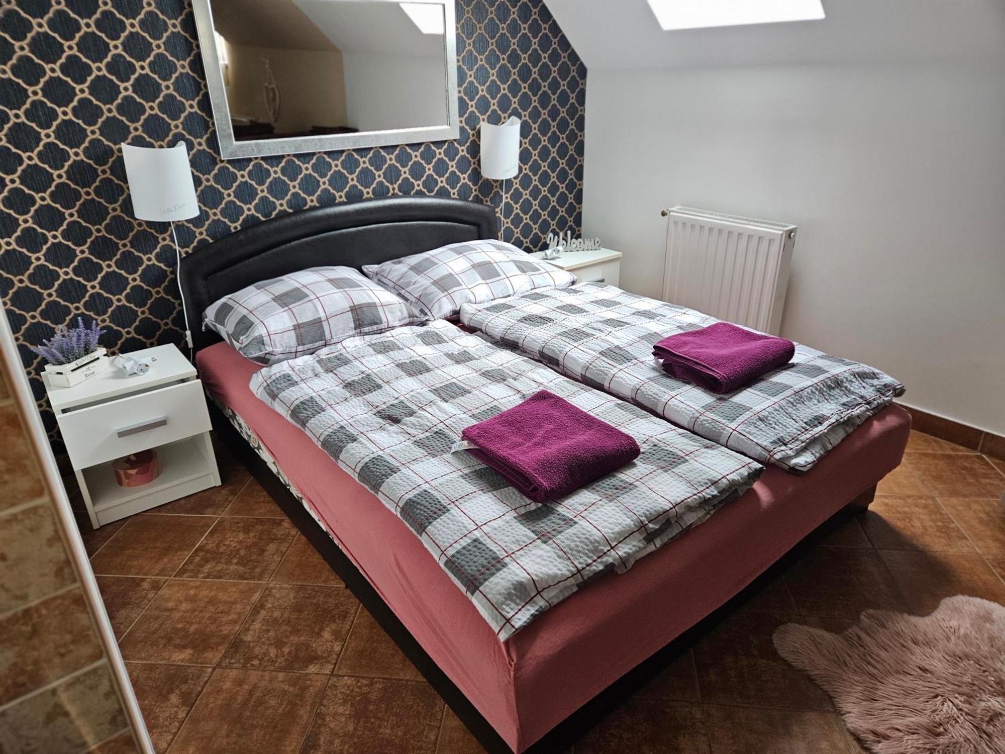 Greta Apartman ハイデゥソボスロー エクステリア 写真