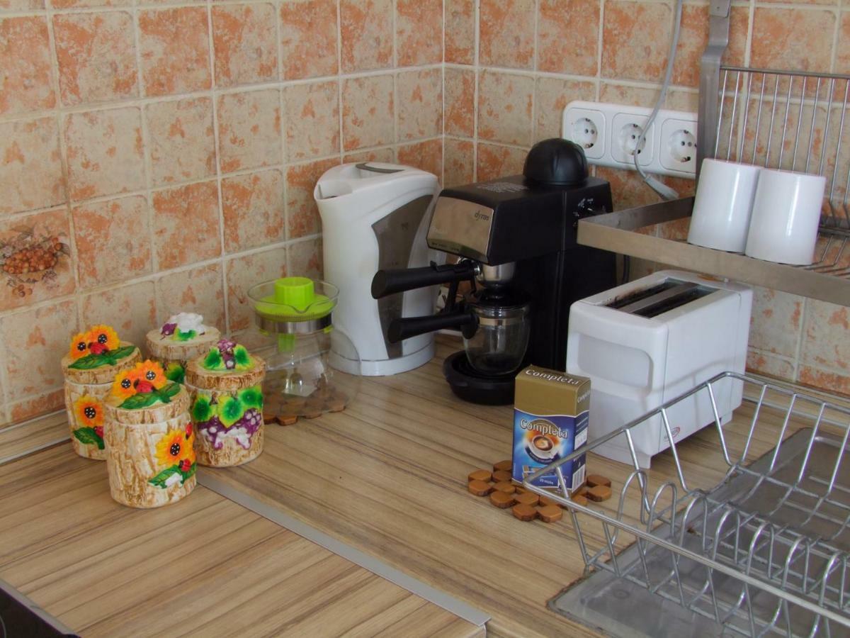 Greta Apartman ハイデゥソボスロー エクステリア 写真